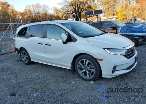 2022 Honda Odyssey Touring из США, поврежденный, VIN 5FNRL6H8XNB049162